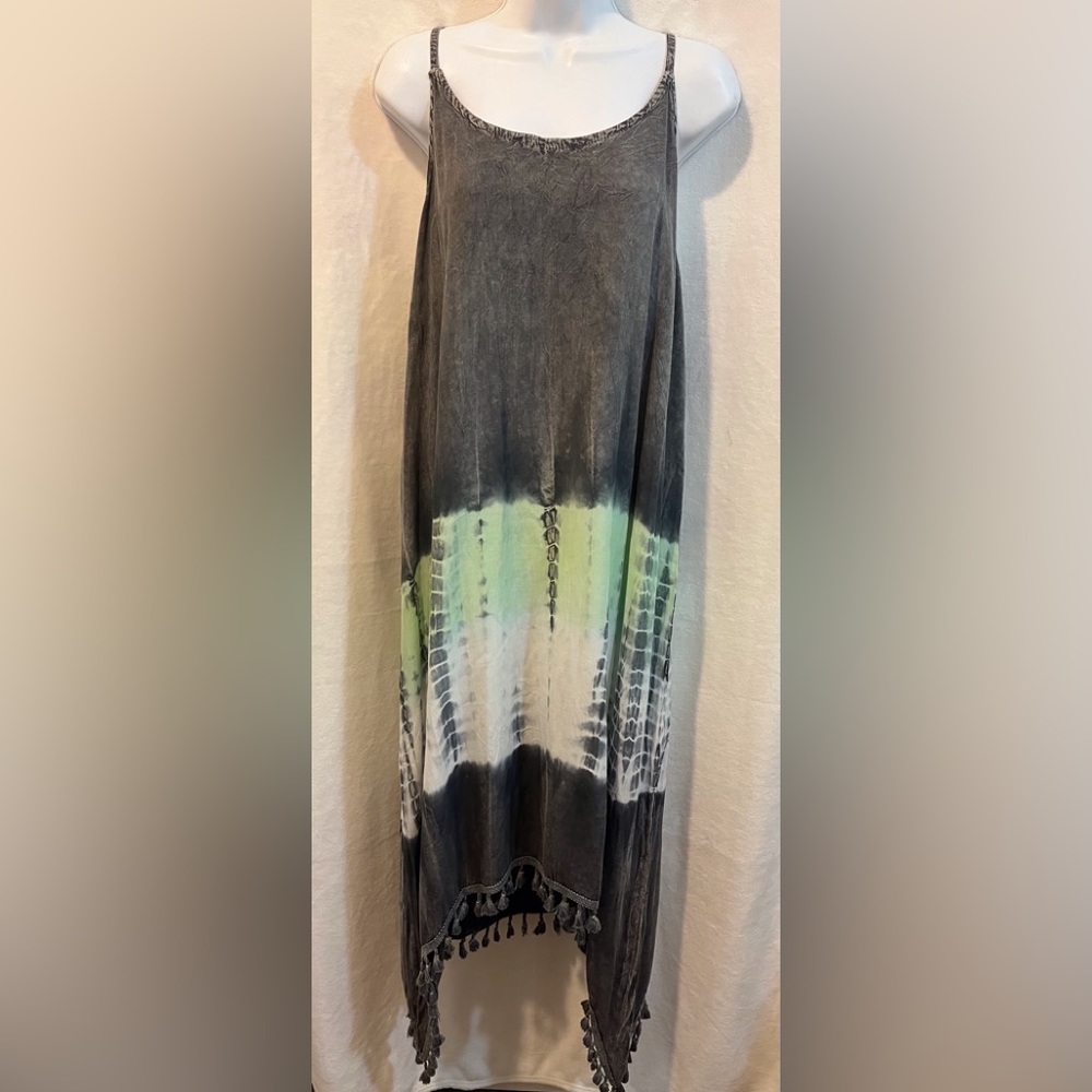 New Daisy Island sun dress size M
